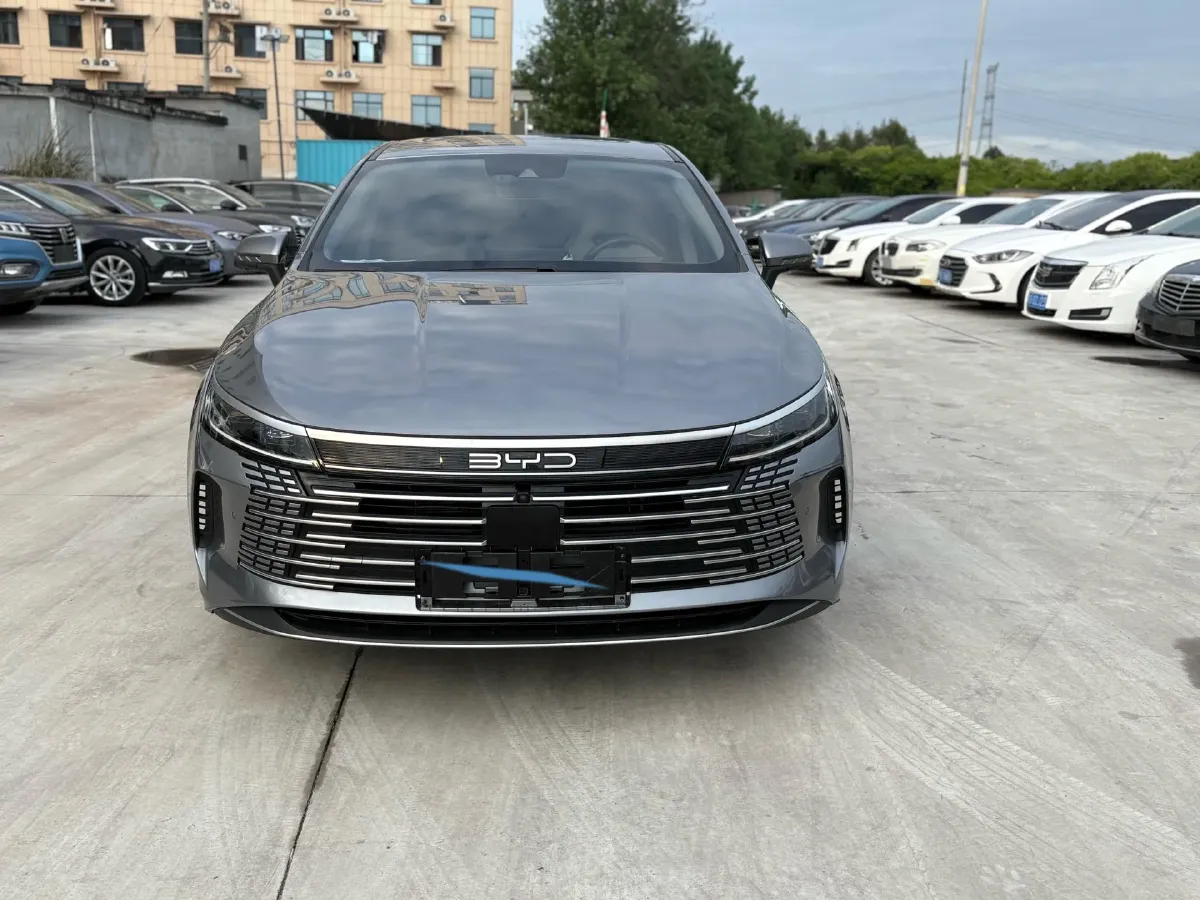2022 Roewe RX5 MAX 1.5T 181HP L4 6AT,autocango,china used car exporter,china ev exporter,chinese used car exporter,chinese used ev exporter
