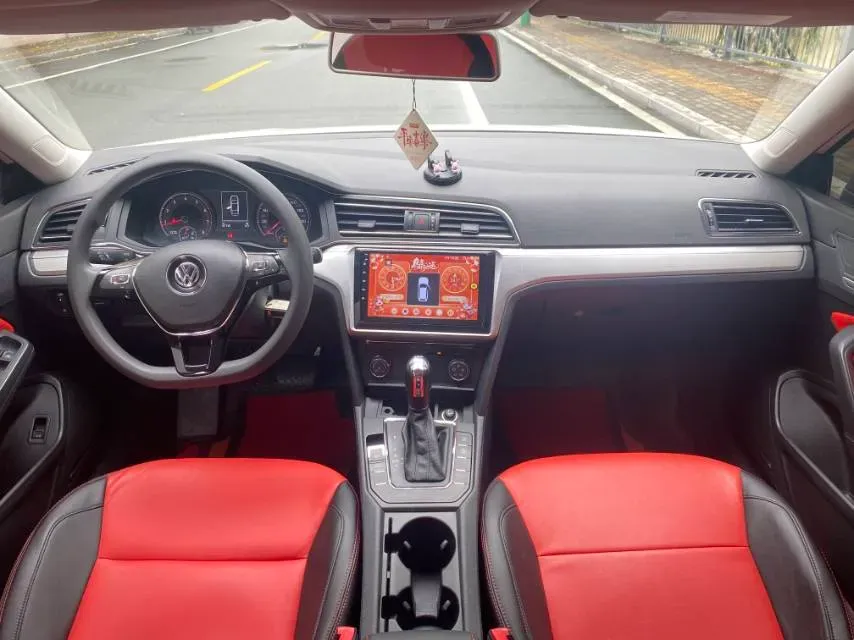 2019 Volkswagen T-Cross 1.4T 150HP L4 7DCT,autocango,china used car exporter,china ev exporter,chinese used car exporter,chinese used ev exporter