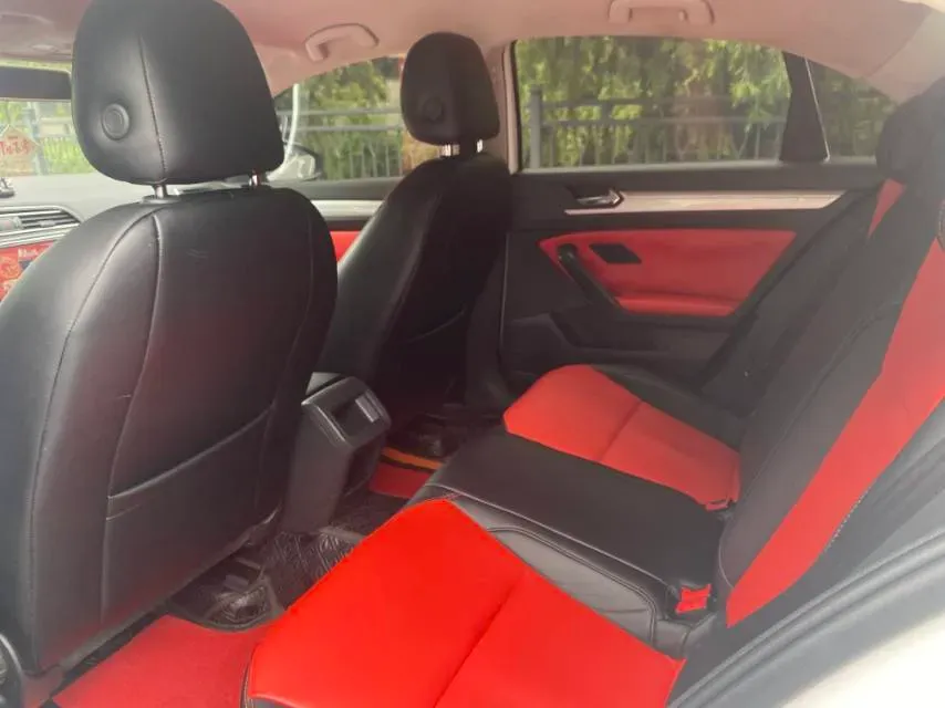 2019 Volkswagen T-Cross 1.4T 150HP L4 7DCT,autocango,china used car exporter,china ev exporter,chinese used car exporter,chinese used ev exporter