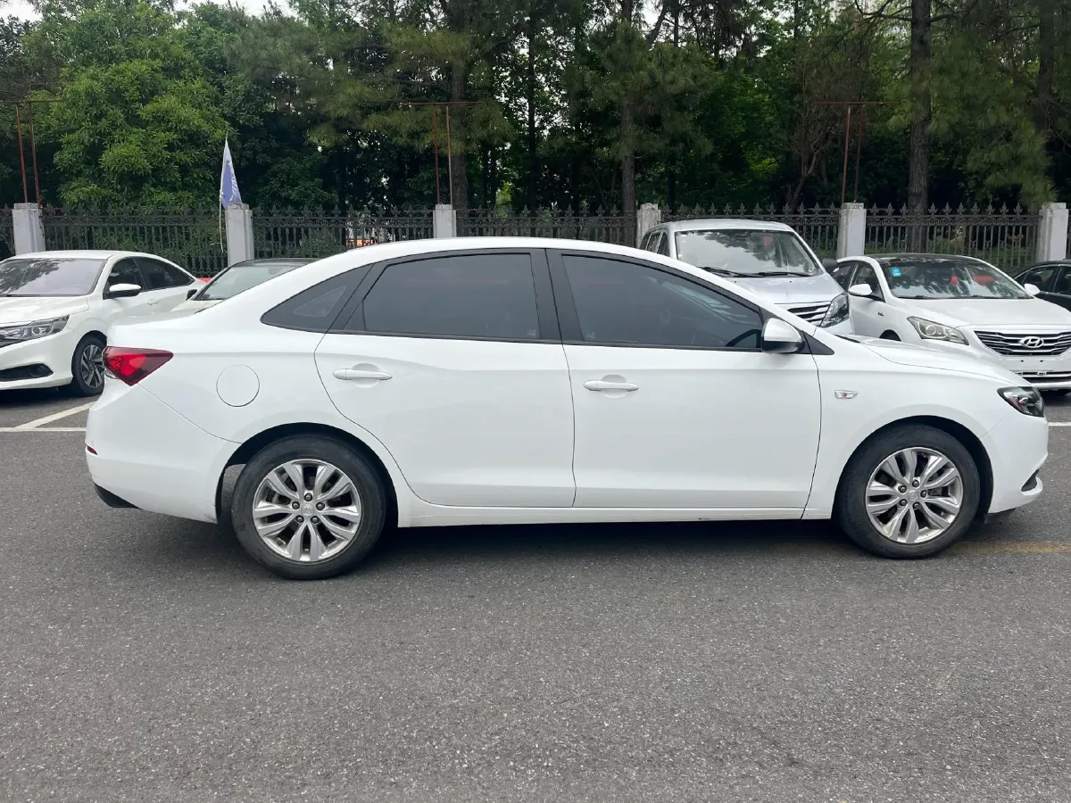 2021 Buick Excelle 1.5L 113HP L4 6AT,autocango,china used car exporter,china ev exporter,chinese used car exporter,chinese used ev exporter