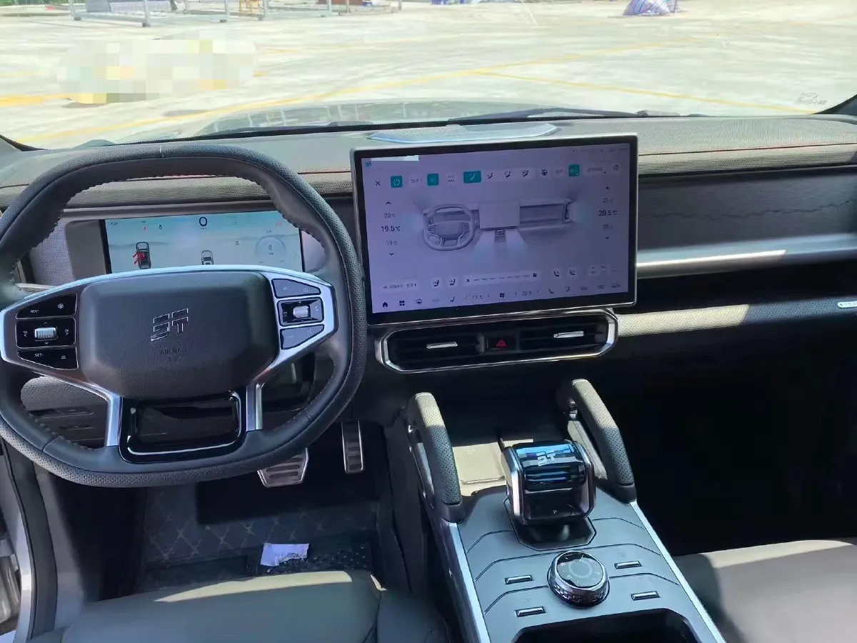 2024 Jetour ShanHai TravellerC-DM 1.5T 156HP L4 3DHT PHEV 43.24KWH,autocango,china used car exporter,china ev exporter,chinese used car exporter,chinese used ev exporter