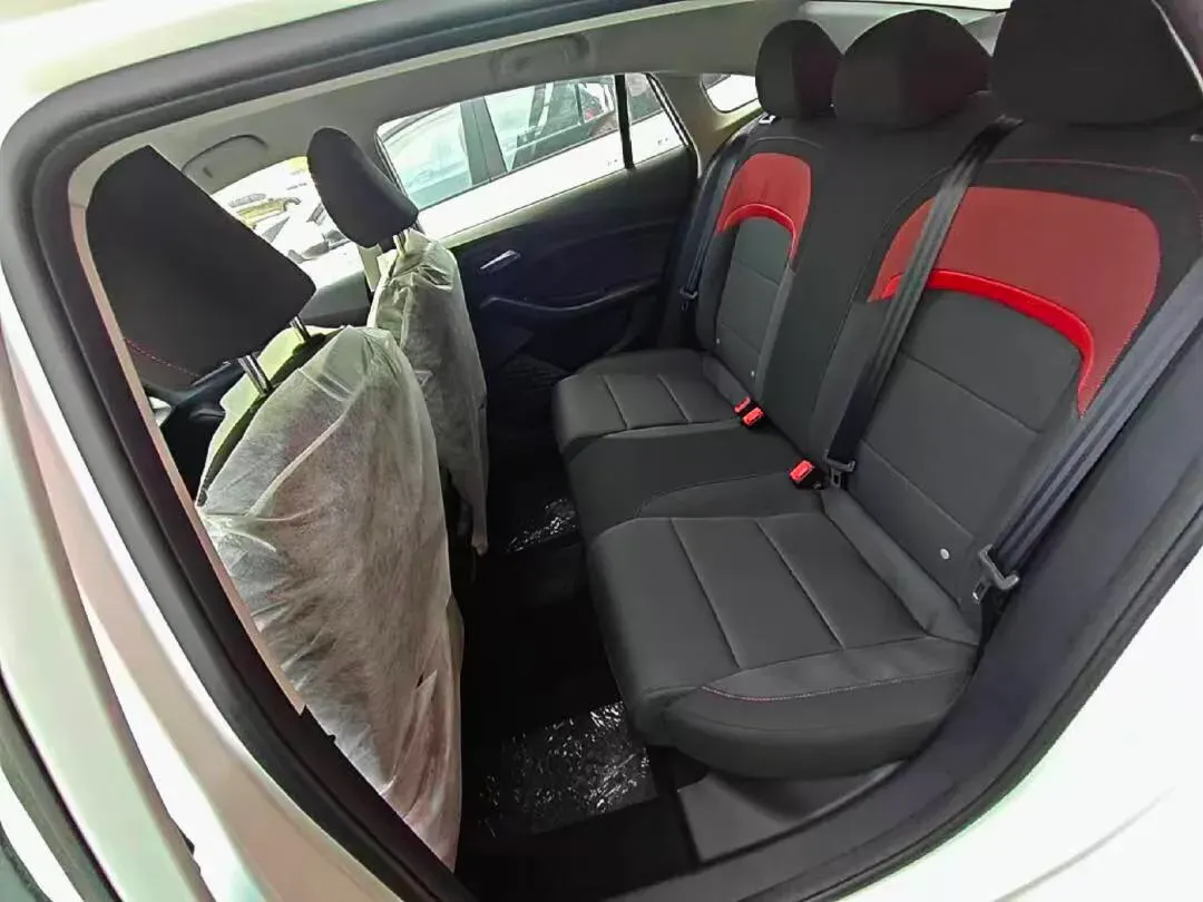 2023 MG 5 1.5L 129HP L4 5MT,autocango,china used car exporter,china ev exporter,chinese used car exporter,chinese used ev exporter