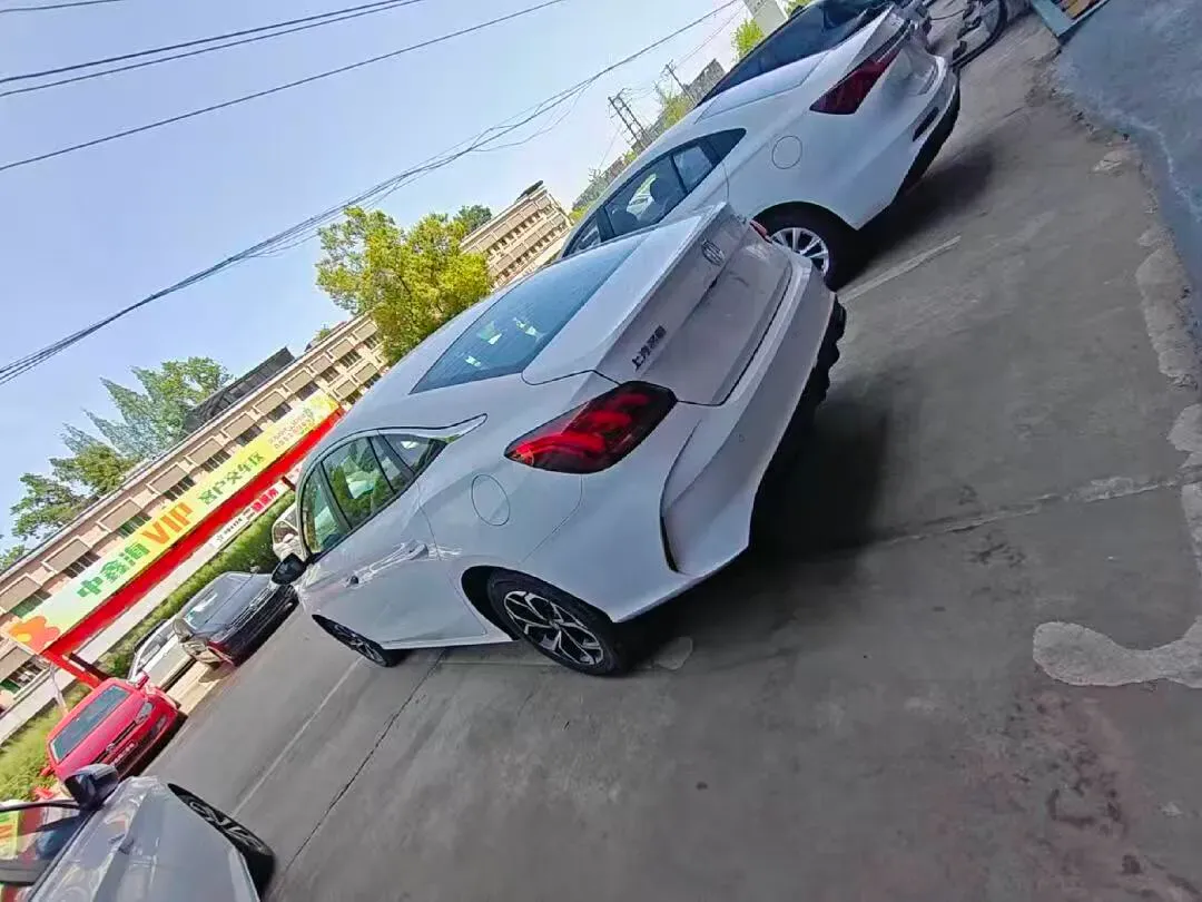 2023 MG 5 1.5L 129HP L4 5MT,autocango,china used car exporter,china ev exporter,chinese used car exporter,chinese used ev exporter