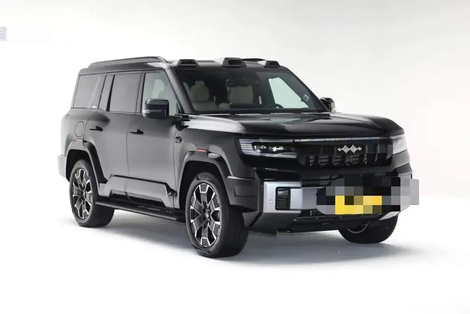 2025 FangChengBao Bao 8 2.0T 245HP L4 E-CVT PHEV 36.8KWH,autocango,china used car exporter,china ev exporter,chinese used car exporter,chinese used ev exporter