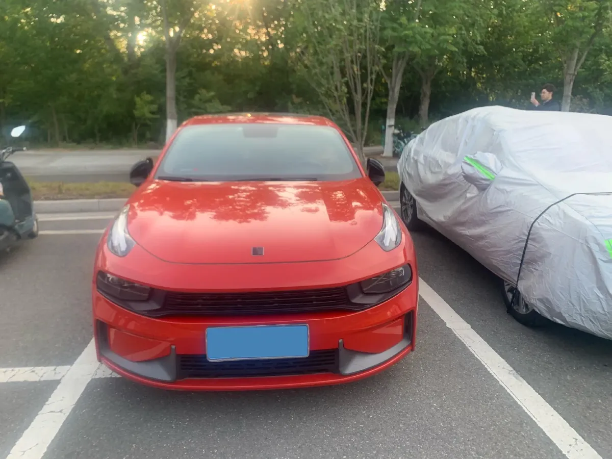 2018 Toyota C-HR 2.0L 171HP L4 CVT,autocango,china used car exporter,china ev exporter,chinese used car exporter,chinese used ev exporter