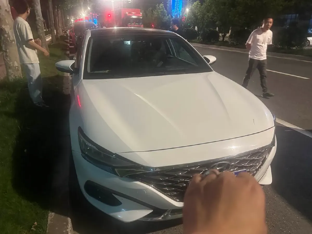 2019 Hyundai La Festa 1.6T 190HP L4 7DCT,autocango,china used car exporter,china ev exporter,chinese used car exporter,chinese used ev exporter