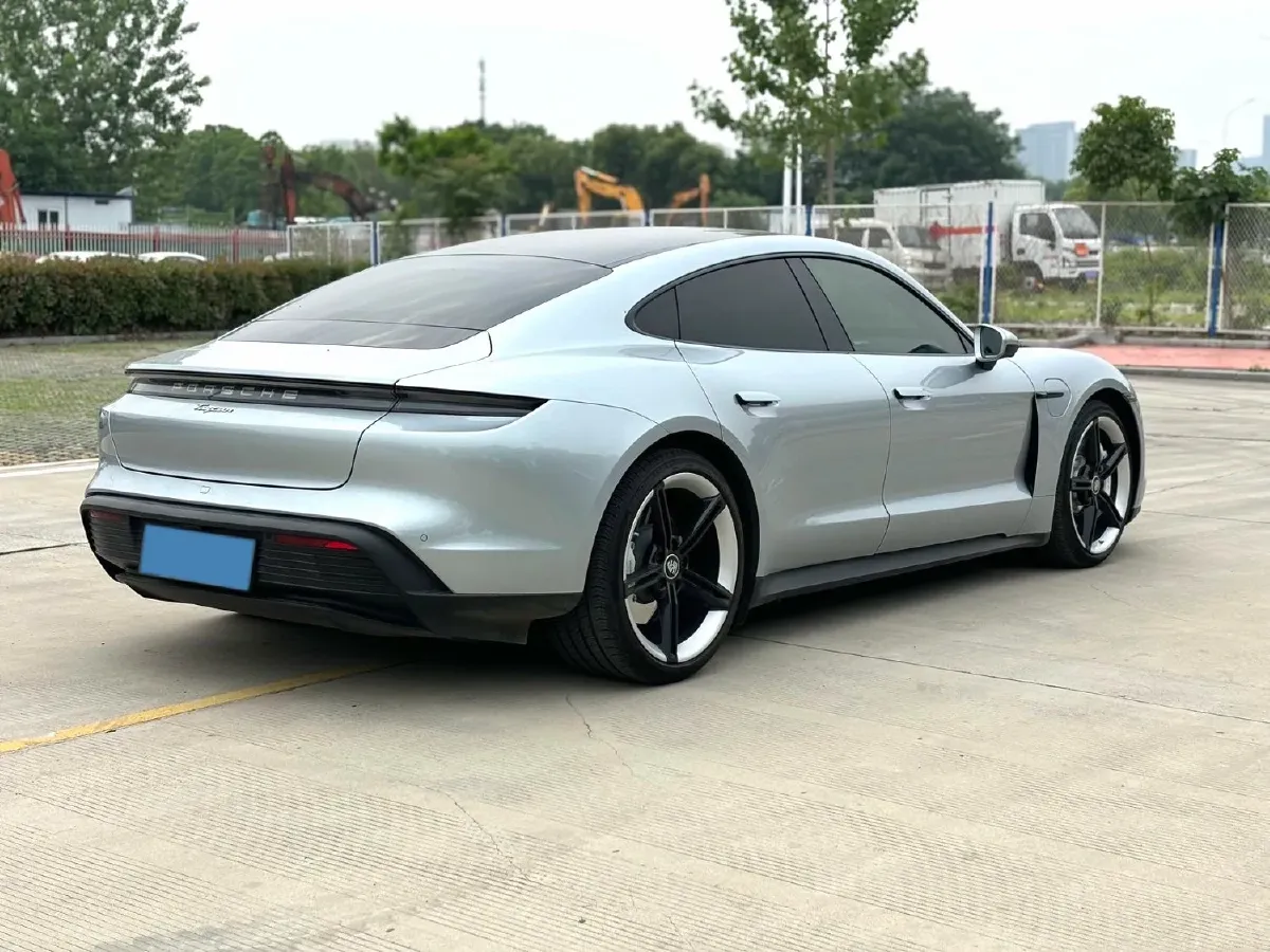 2022 Porsche Taycan 2AT BEV 79.2KWH,autocango,china used car exporter,china ev exporter,chinese used car exporter,chinese used ev exporter