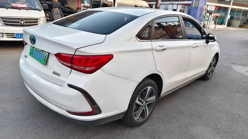 2019 BeiJing Auto EU5 BEV 50.8KWH,autocango,china used car exporter,china ev exporter,chinese used car exporter,chinese used ev exporter