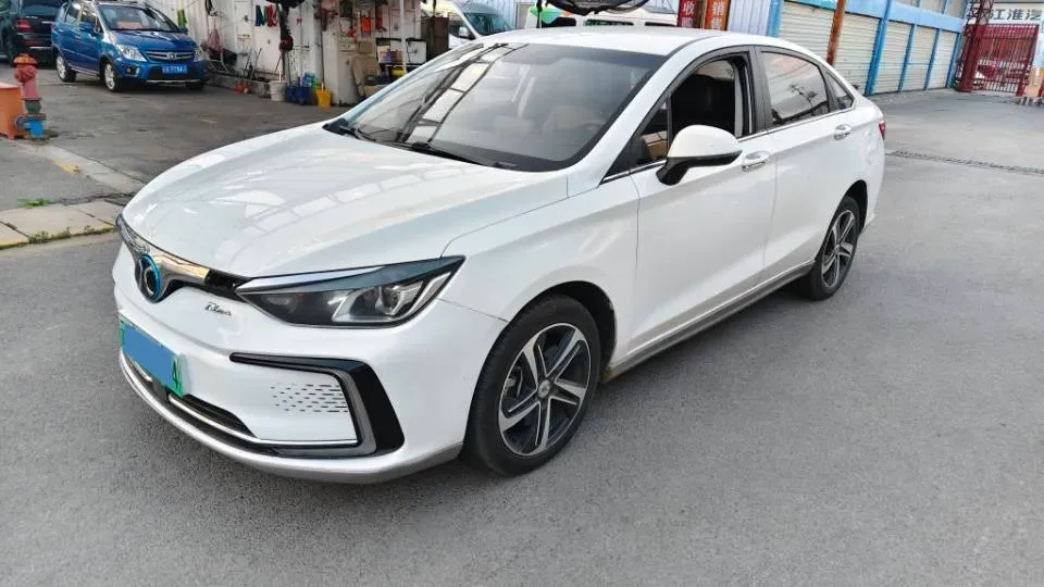 2019 BeiJing Auto EU5 BEV 50.8KWH,autocango,china used car exporter,china ev exporter,chinese used car exporter,chinese used ev exporter