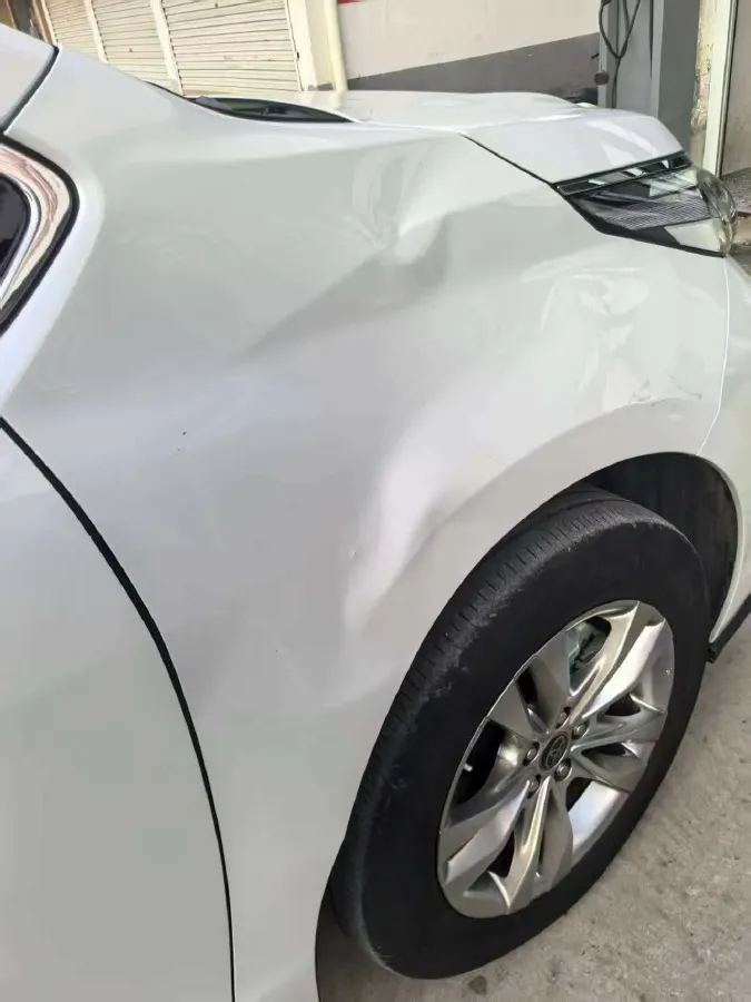 2024 Toyota Sienna 2.5L 189HP L4 E-CVT Hybrid,autocango,china used car exporter,china ev exporter,chinese used car exporter,chinese used ev exporter