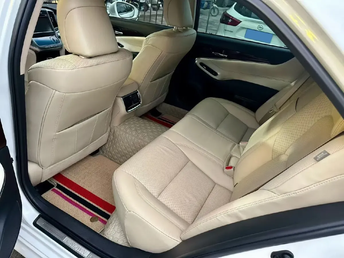 2018 Infiniti Q50L 2.0T 211HP L4 7AT,autocango,china used car exporter,china ev exporter,chinese used car exporter,chinese used ev exporter