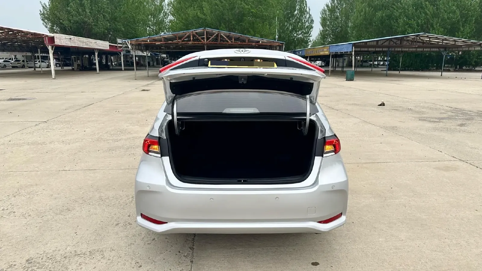 2021 Toyota Corolla 1.2T 116HP L4 CVT,autocango,china used car exporter,china ev exporter,chinese used car exporter,chinese used ev exporter