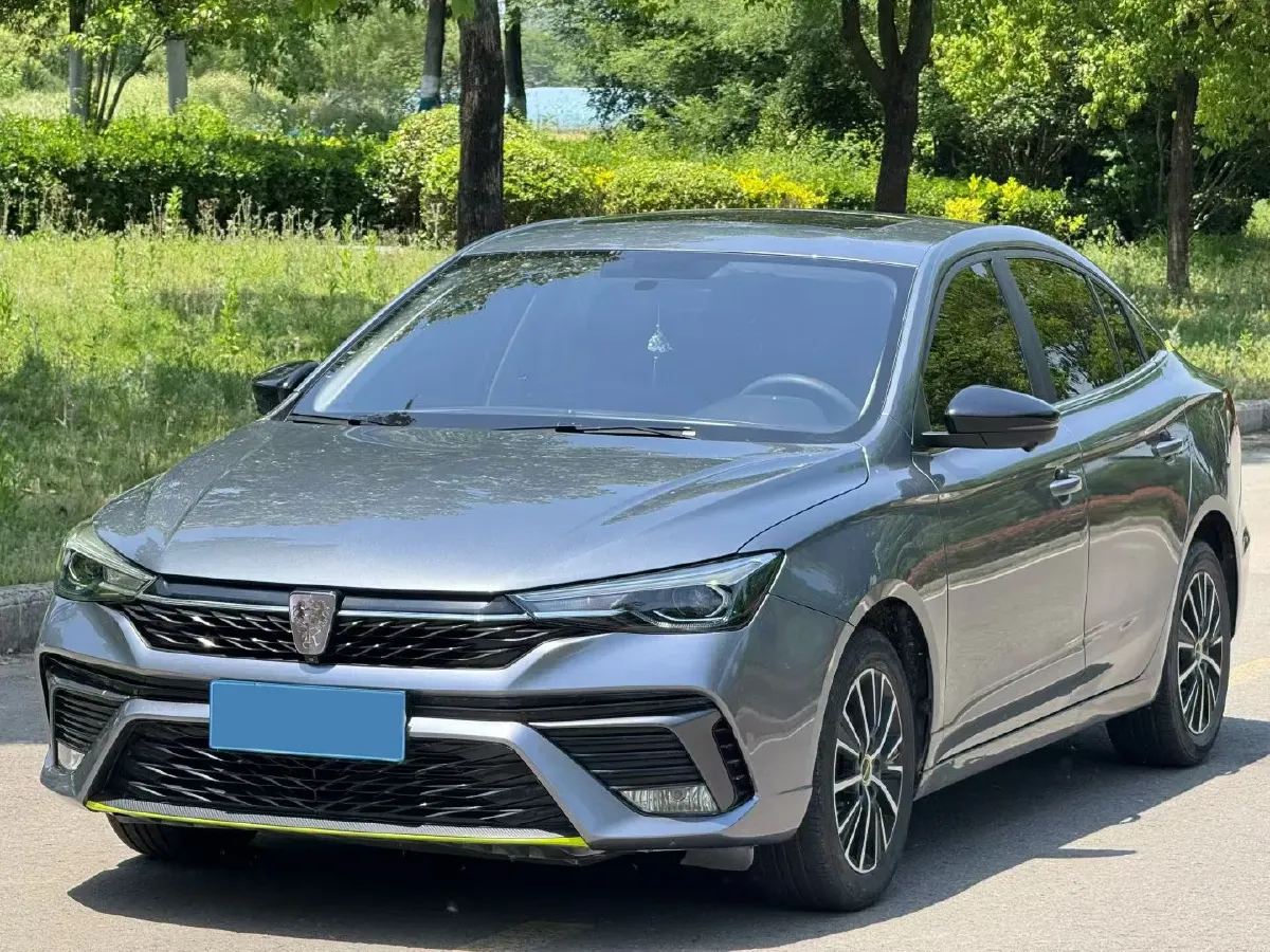 2021 Roewe i5 1.5L 120HP L4 CVT,autocango,china used car exporter,china ev exporter,chinese used car exporter,chinese used ev exporter