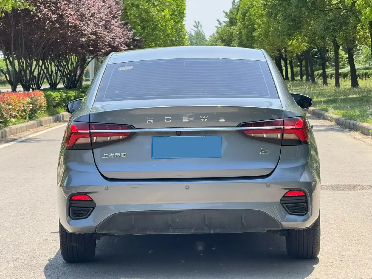 2021 Roewe i5 1.5L 120HP L4 CVT,autocango,china used car exporter,china ev exporter,chinese used car exporter,chinese used ev exporter