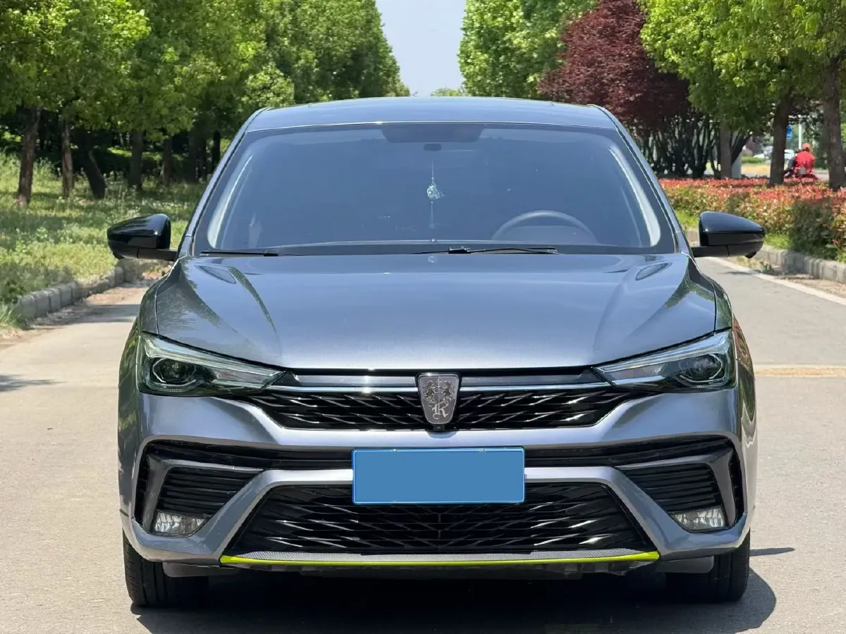 2021 Roewe i5 1.5L 120HP L4 CVT,autocango,china used car exporter,china ev exporter,chinese used car exporter,chinese used ev exporter