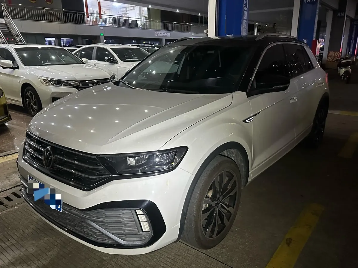 2021 Volkswagen T-Roc 1.4T 150HP L4 7DCT,autocango,china used car exporter,china ev exporter,chinese used car exporter,chinese used ev exporter