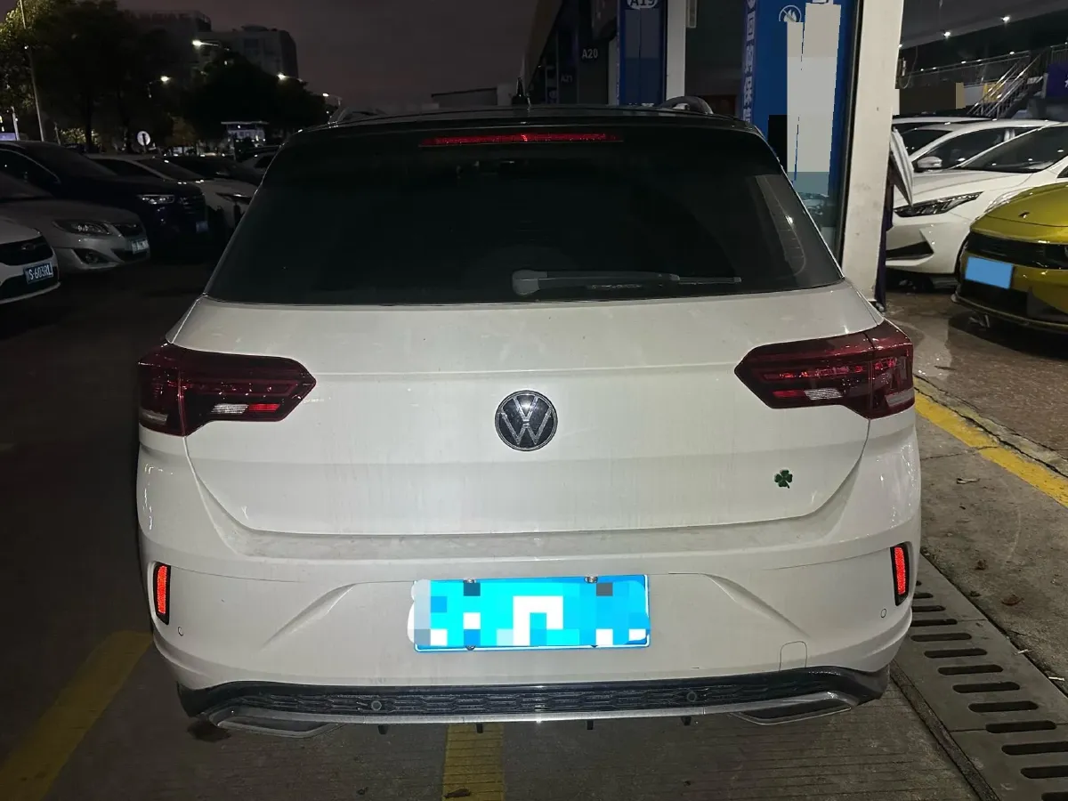 2021 Volkswagen T-Roc 1.4T 150HP L4 7DCT,autocango,china used car exporter,china ev exporter,chinese used car exporter,chinese used ev exporter