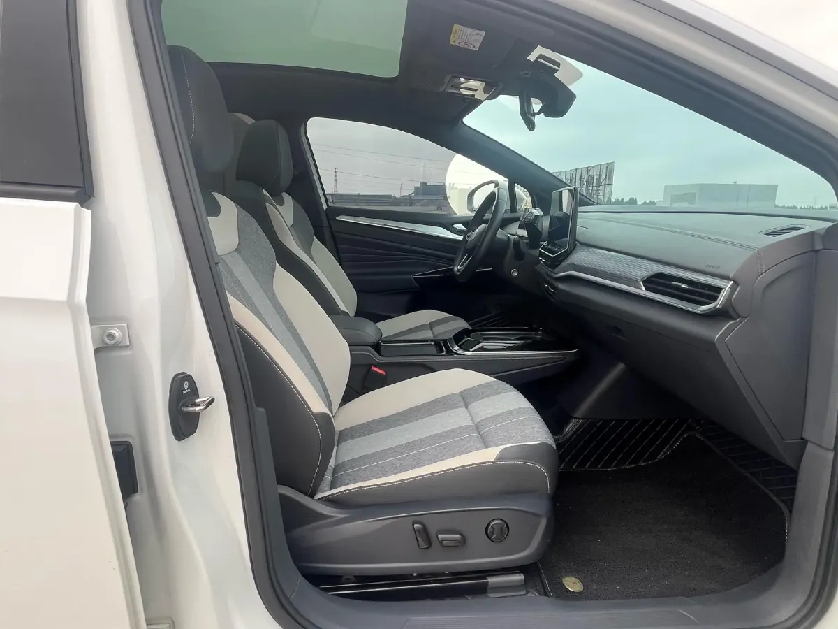 2024 Volkswagen ID.4 Crozz BEV 84.8KWH,autocango,china used car exporter,china ev exporter,chinese used car exporter,chinese used ev exporter
