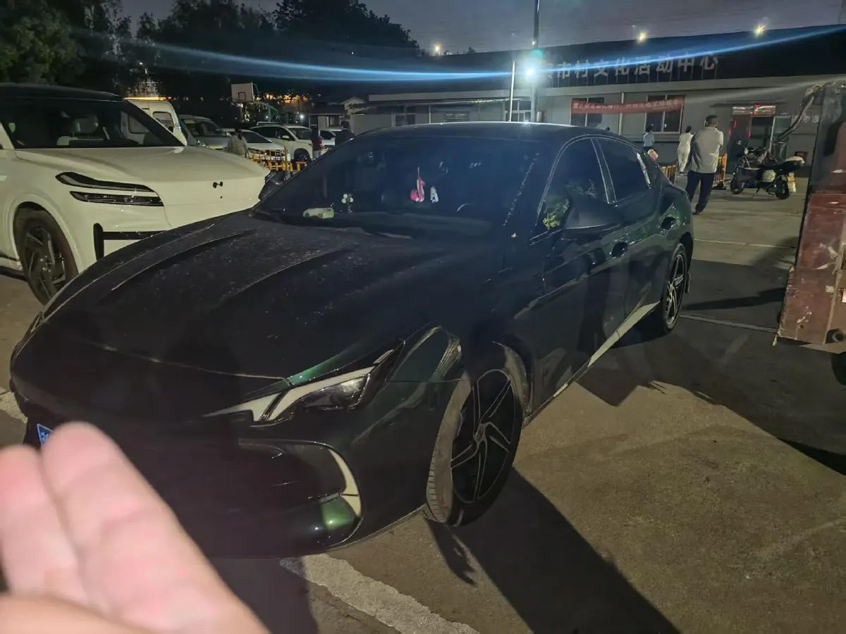 2023 MG 7 1.5T 188HP L4 7DCT,autocango,china used car exporter,china ev exporter,chinese used car exporter,chinese used ev exporter