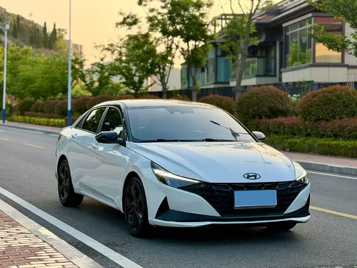 2022 Hyundai Elantra 1.5L 115HP L4 CVT,autocango,china used car exporter,china ev exporter,chinese used car exporter,chinese used ev exporter