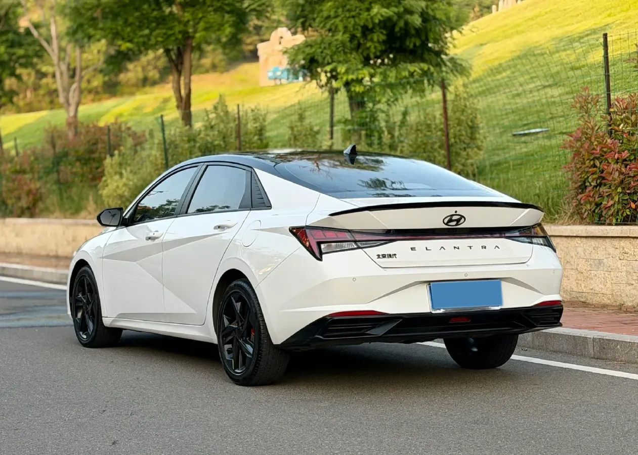2022 Hyundai Elantra 1.5L 115HP L4 CVT,autocango,china used car exporter,china ev exporter,chinese used car exporter,chinese used ev exporter
