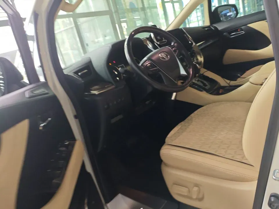 2021 Toyota Alphard 2.5L 117HP L4 E-CVT Hybrid,autocango,china used car exporter,china ev exporter,chinese used car exporter,chinese used ev exporter