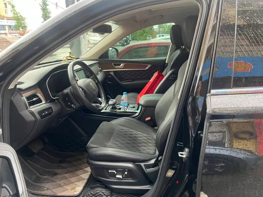 2021 HongQi HS7 2.0T 252HP L4 7DCT,autocango,china used car exporter,china ev exporter,chinese used car exporter,chinese used ev exporter