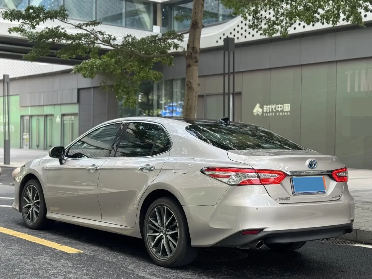 2021 Toyota Camry 2.5L 178HP L4 E-CVT Hybrid,autocango,china used car exporter,china ev exporter,chinese used car exporter,chinese used ev exporter