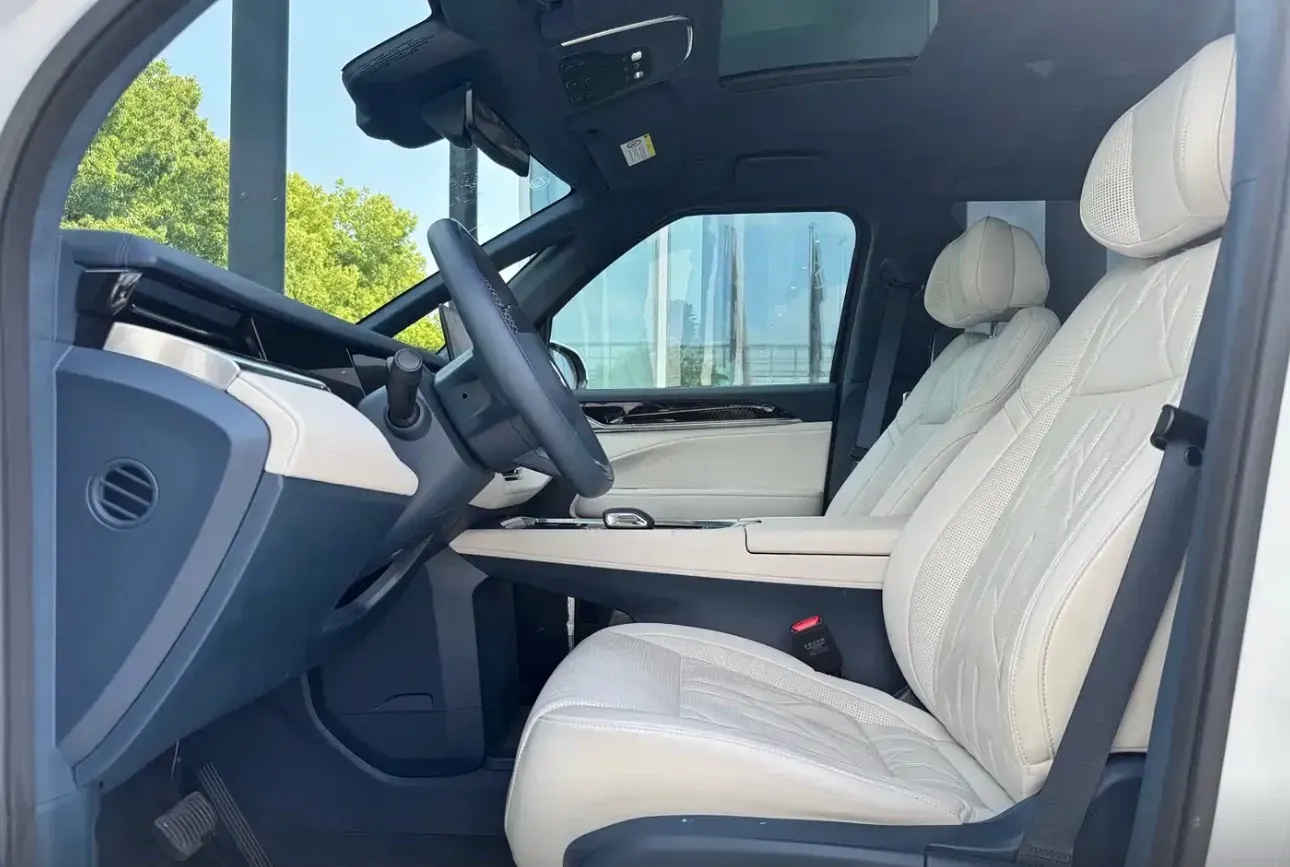 2024 Zeekr 009 BEV 108KWH,autocango,china used car exporter,china ev exporter,chinese used car exporter,chinese used ev exporter