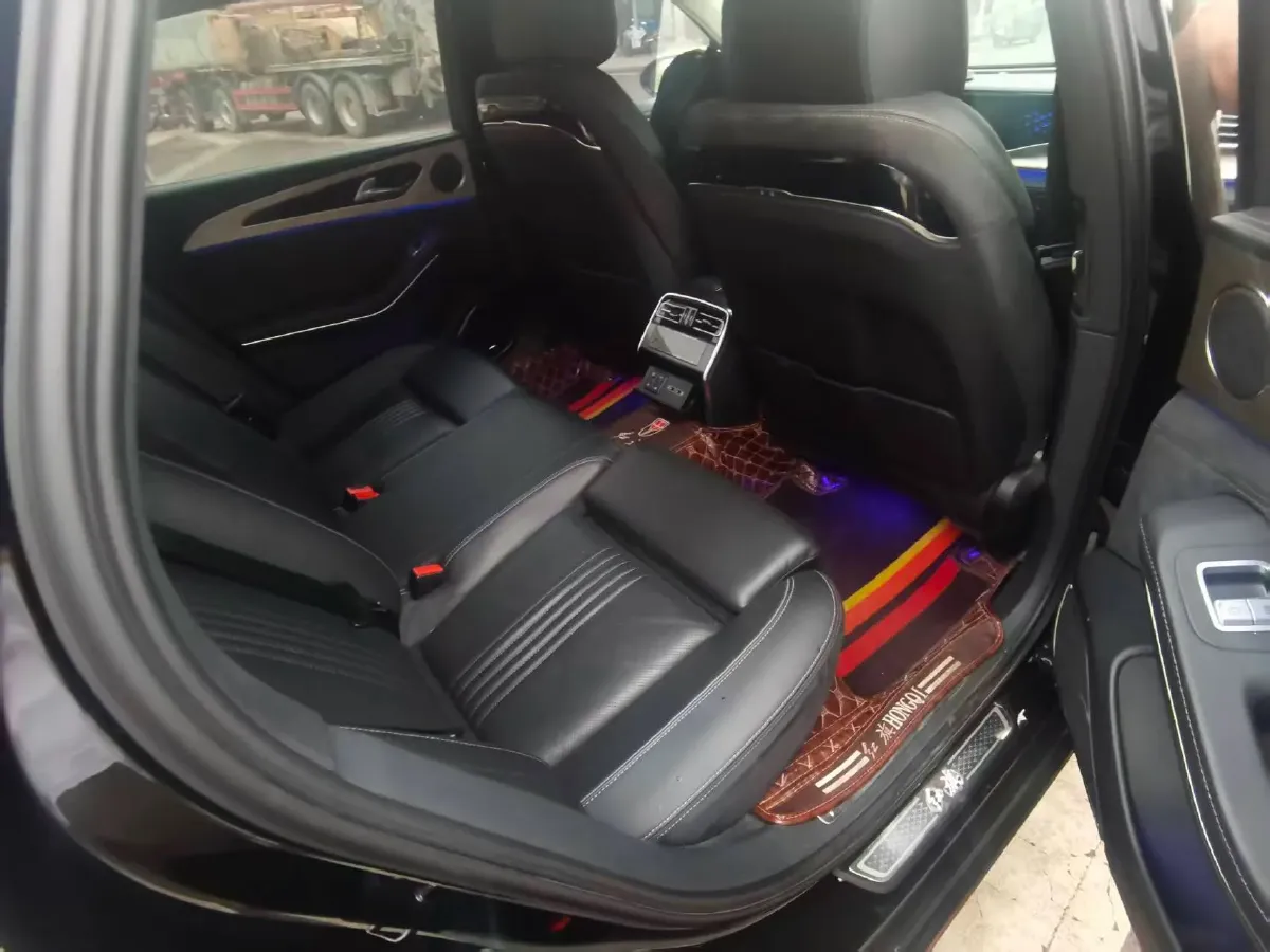 2020 HongQi H9 2.0T 252HP L4 7DCT,autocango,china used car exporter,china ev exporter,chinese used car exporter,chinese used ev exporter