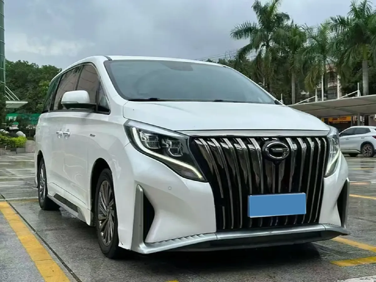 2021 GAC Trumpchi M8 2.0T 252HP L4 8AT,autocango,china used car exporter,china ev exporter,chinese used car exporter,chinese used ev exporter