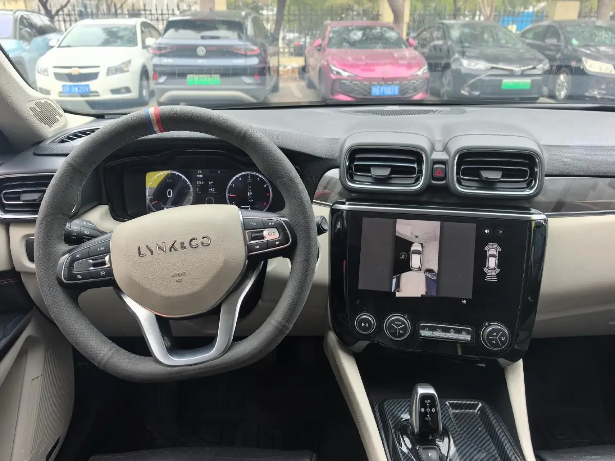 2018 Toyota C-HR 2.0L 171HP L4 CVT,autocango,china used car exporter,china ev exporter,chinese used car exporter,chinese used ev exporter