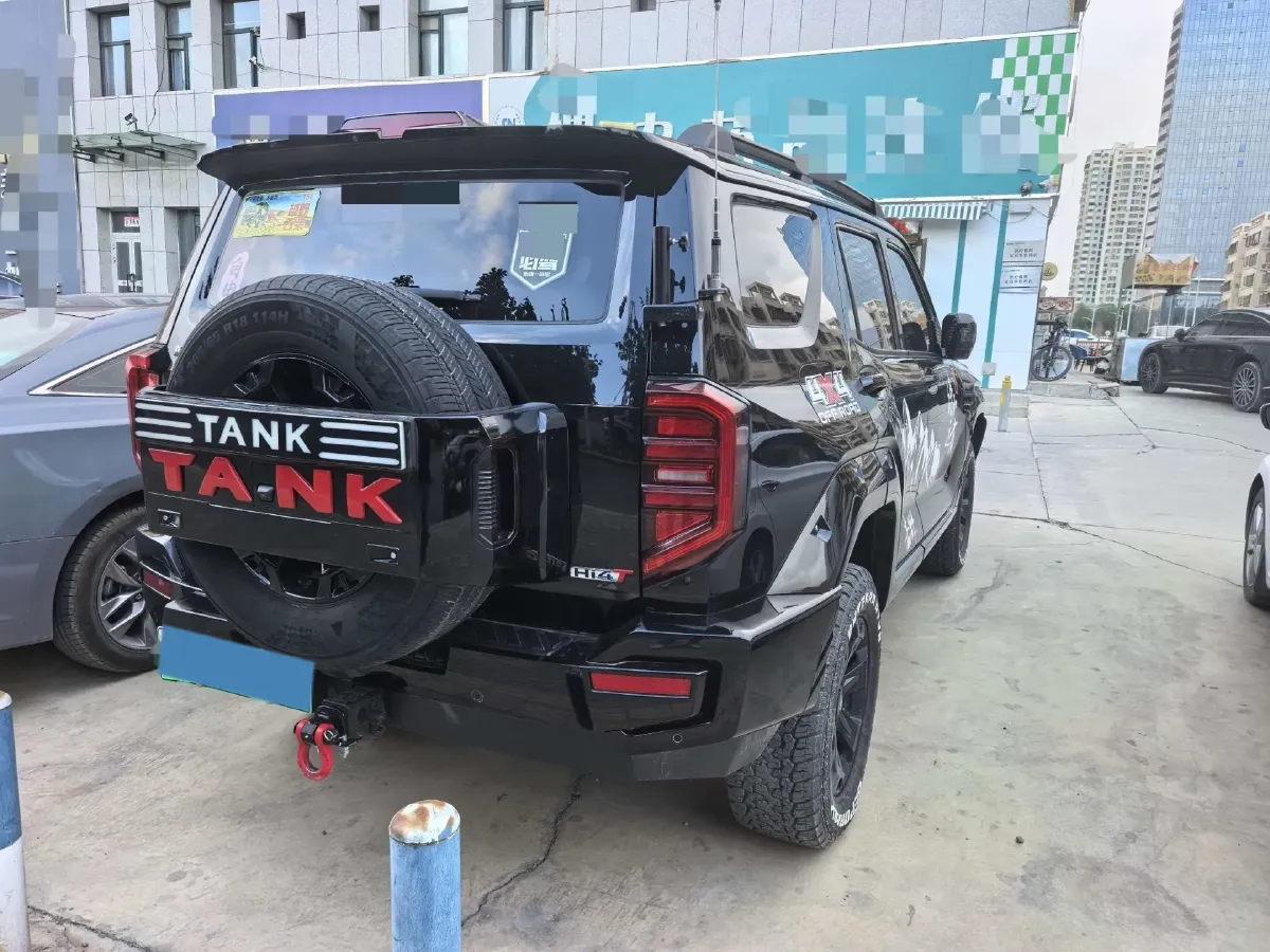 2024 Tank 400 2.0T 252HP L4 9AT PHEV 36.7/37.1KWH,autocango,china used car exporter,china ev exporter,chinese used car exporter,chinese used ev exporter