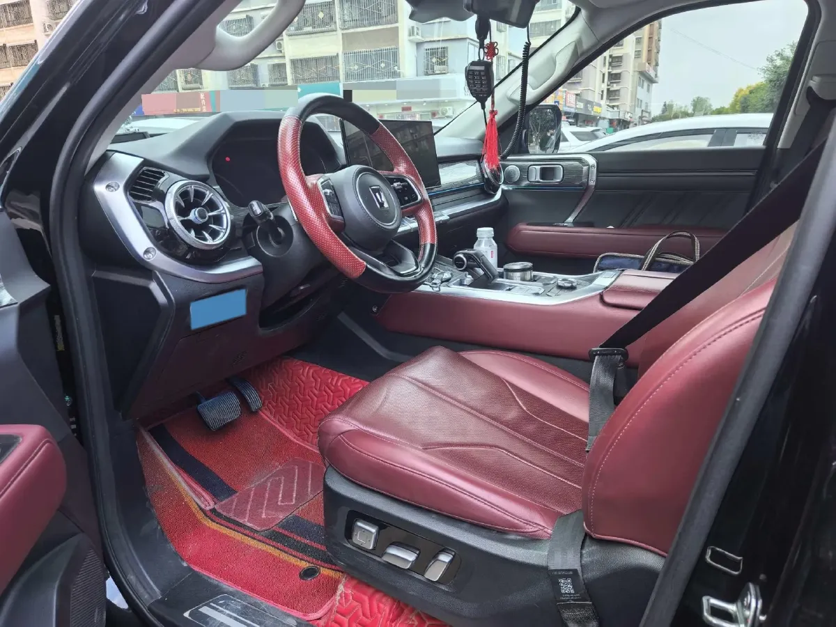 2024 Tank 400 2.0T 252HP L4 9AT PHEV 36.7/37.1KWH,autocango,china used car exporter,china ev exporter,chinese used car exporter,chinese used ev exporter