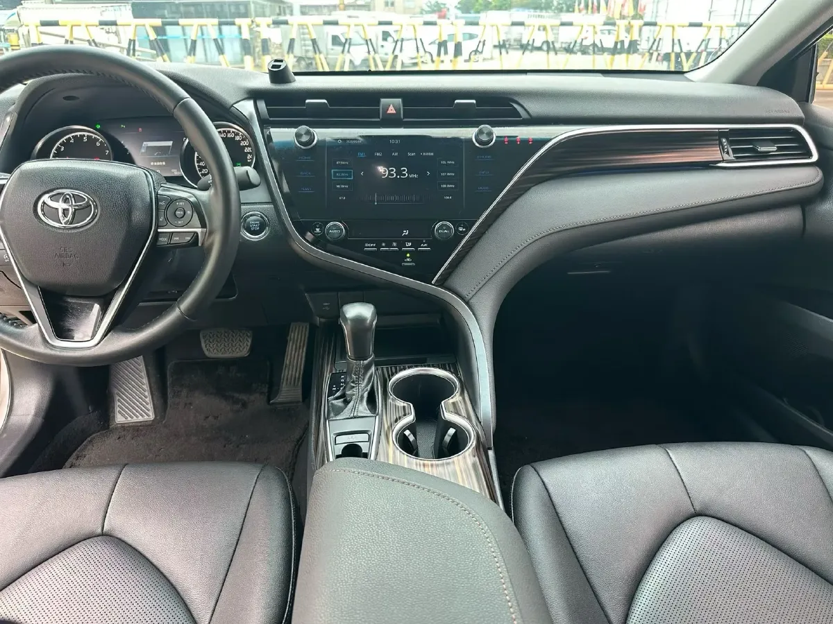 2019 Toyota Camry 2.0L 178HP L4 CVT,autocango,china used car exporter,china ev exporter,chinese used car exporter,chinese used ev exporter