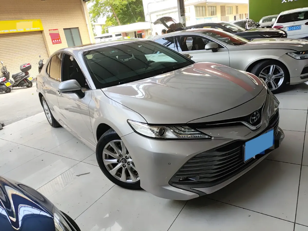 2019 Toyota Camry 2.0L 178HP L4 CVT,autocango,china used car exporter,china ev exporter,chinese used car exporter,chinese used ev exporter