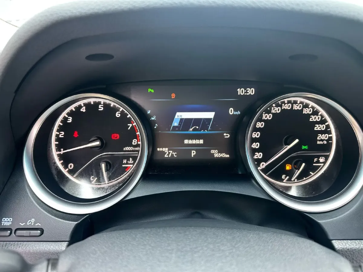 2019 Toyota Camry 2.0L 178HP L4 CVT,autocango,china used car exporter,china ev exporter,chinese used car exporter,chinese used ev exporter