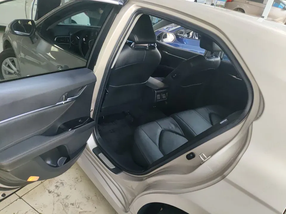 2019 Toyota Camry 2.0L 178HP L4 CVT,autocango,china used car exporter,china ev exporter,chinese used car exporter,chinese used ev exporter