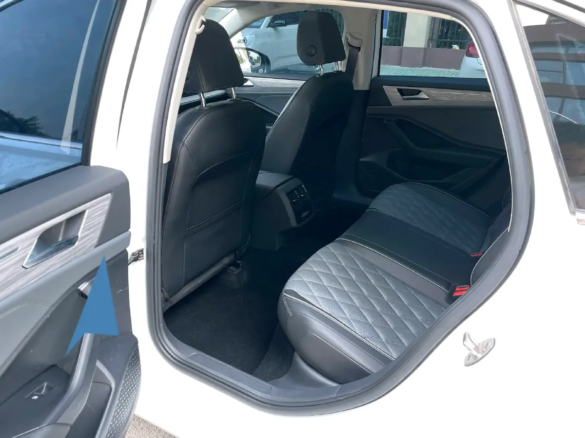 2023 Volkswagen Sagitar 1.5T 160HP L4 7DCT,autocango,china used car exporter,china ev exporter,chinese used car exporter,chinese used ev exporter