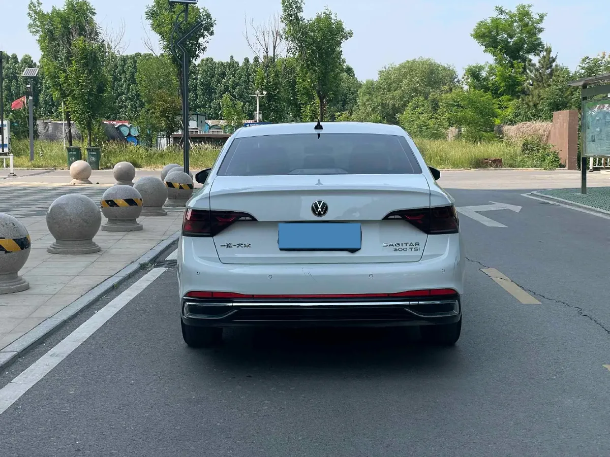 2023 Volkswagen Sagitar 1.5T 160HP L4 7DCT,autocango,china used car exporter,china ev exporter,chinese used car exporter,chinese used ev exporter