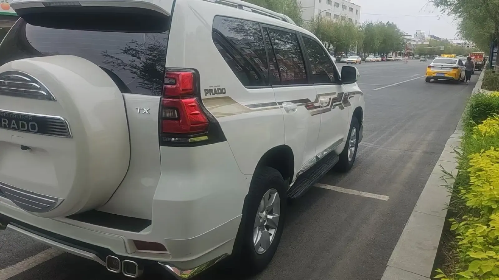 2019 Toyota Land Cruiser Prado 3.5L 280HP V6 6AT,autocango,china used car exporter,china ev exporter,chinese used car exporter,chinese used ev exporter