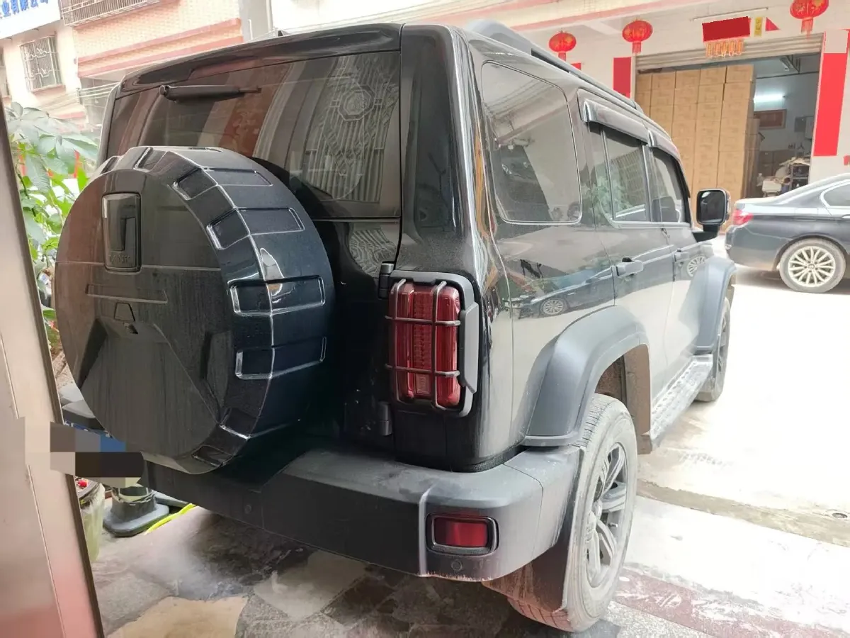 2023 Tank 300 2.0T 227HP L4 8AT,autocango,china used car exporter,china ev exporter,chinese used car exporter,chinese used ev exporter