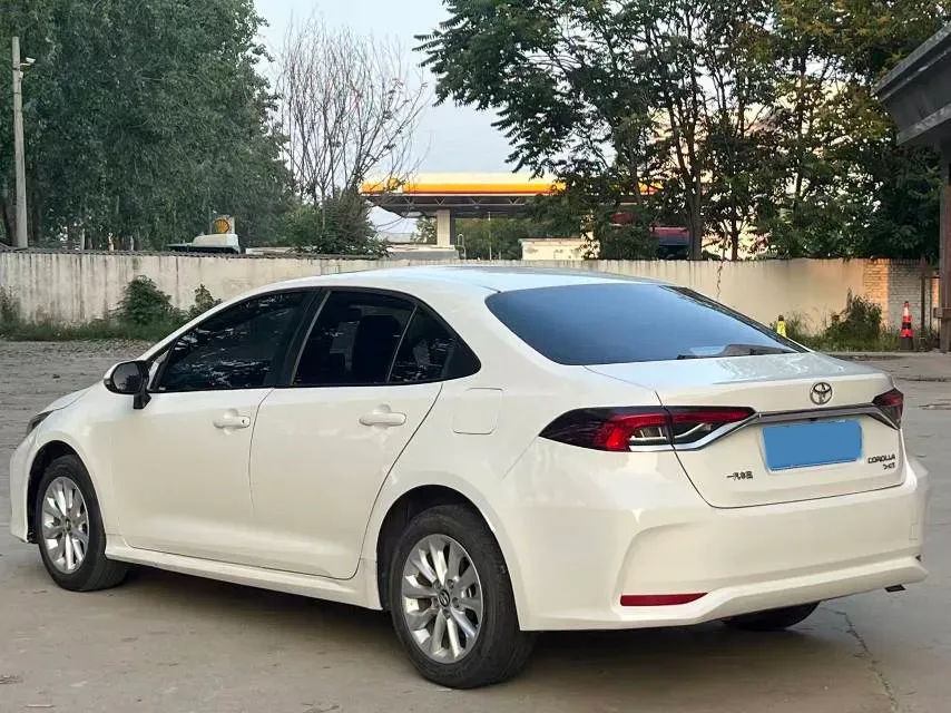 2021 Toyota Corolla 1.2T 116HP L4 CVT,autocango,china used car exporter,china ev exporter,chinese used car exporter,chinese used ev exporter