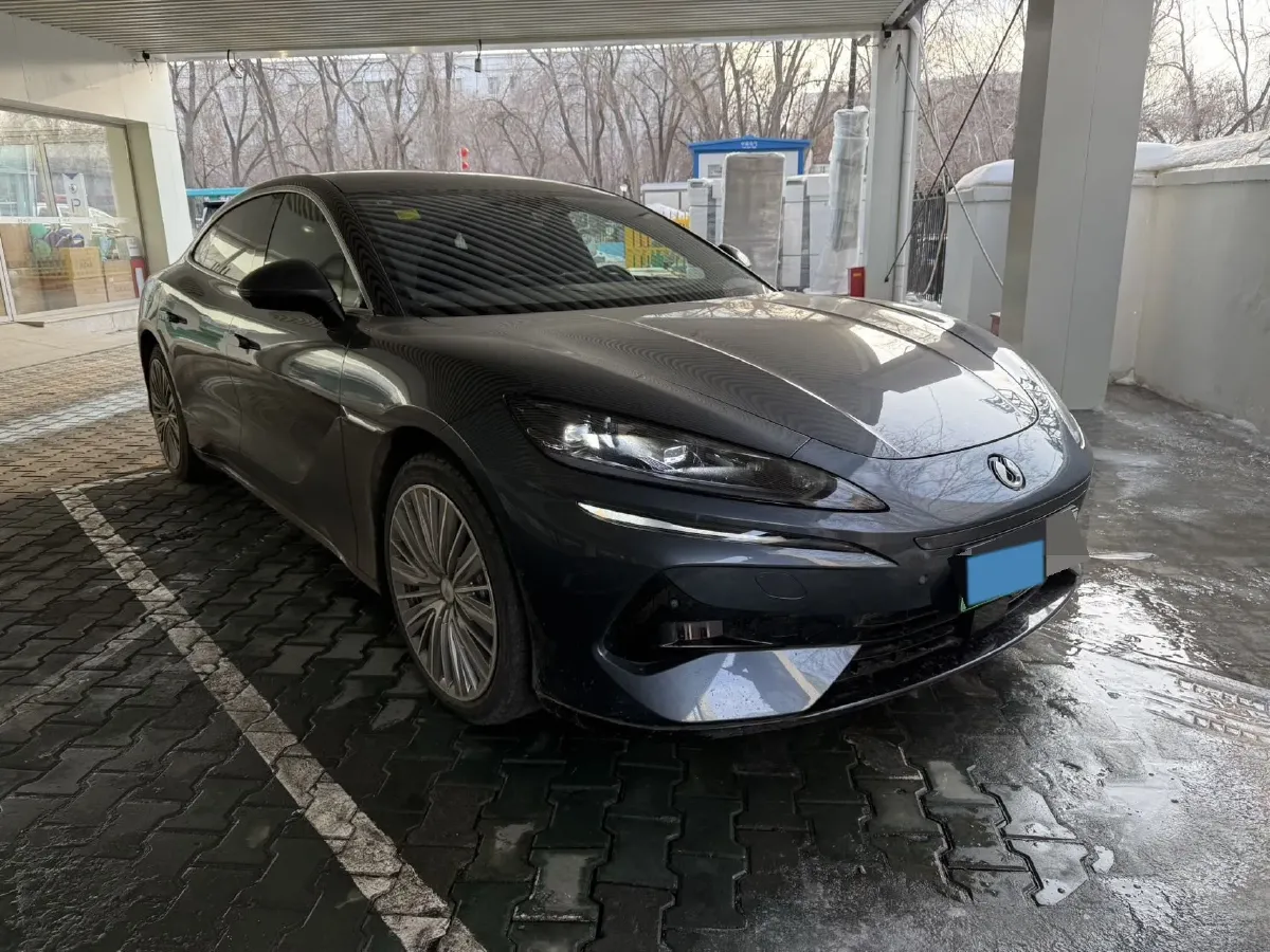 2024 Denza DenzaZ9 2.0T 207HP L4 E-CVT PHEV 38.5KWH,autocango,china used car exporter,china ev exporter,chinese used car exporter,chinese used ev exporter