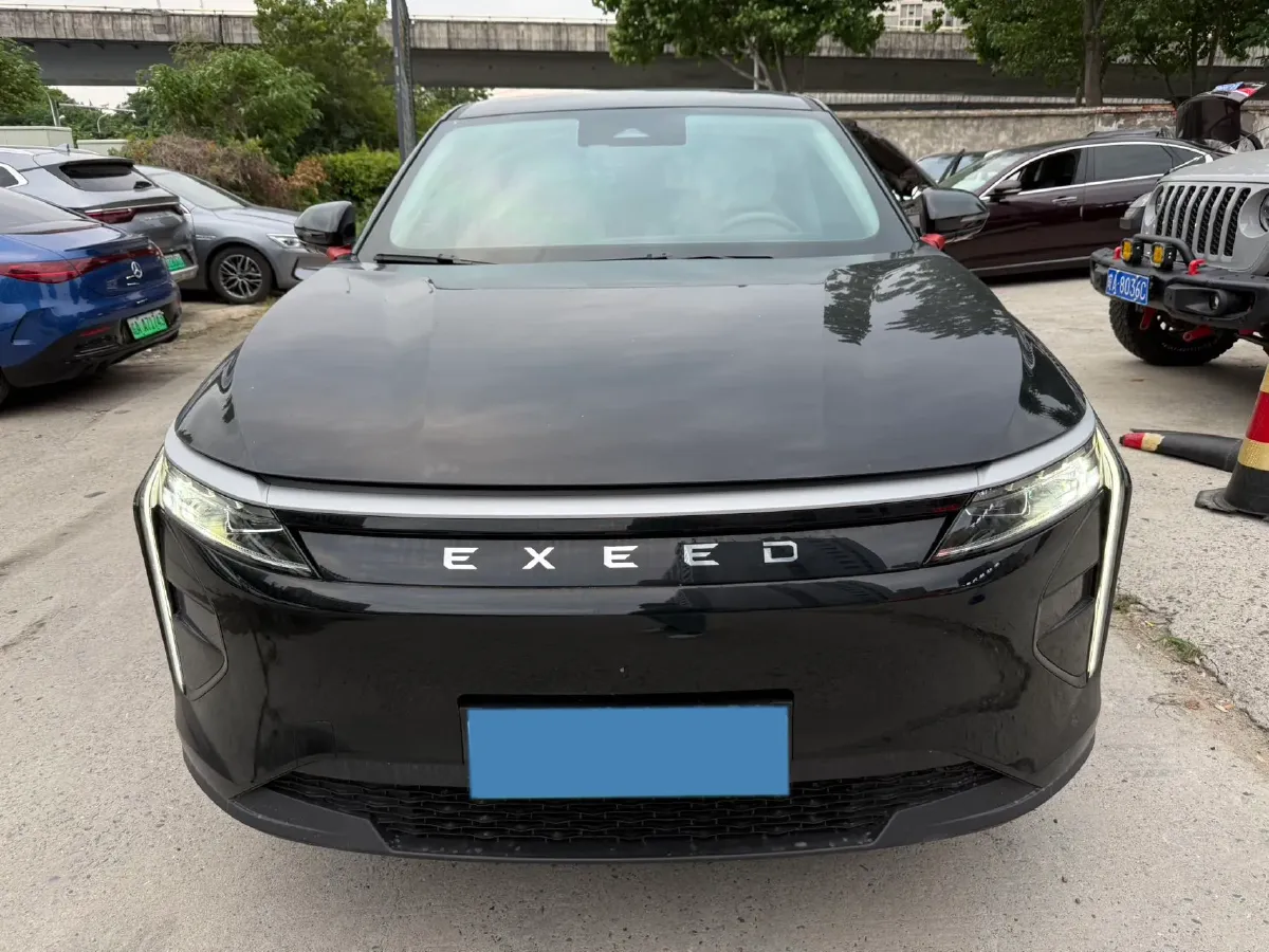 2024 BYD Han 1.5T 139HP L4 E-CVT PHEV 18.316KWH,autocango,china used car exporter,china ev exporter,chinese used car exporter,chinese used ev exporter