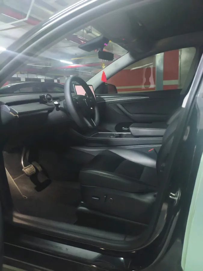 2022 Tesla Model Y BEV 60KWH,autocango,china used car exporter,china ev exporter,chinese used car exporter,chinese used ev exporter