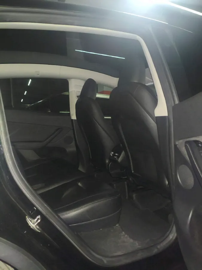 2022 Tesla Model Y BEV 60KWH,autocango,china used car exporter,china ev exporter,chinese used car exporter,chinese used ev exporter