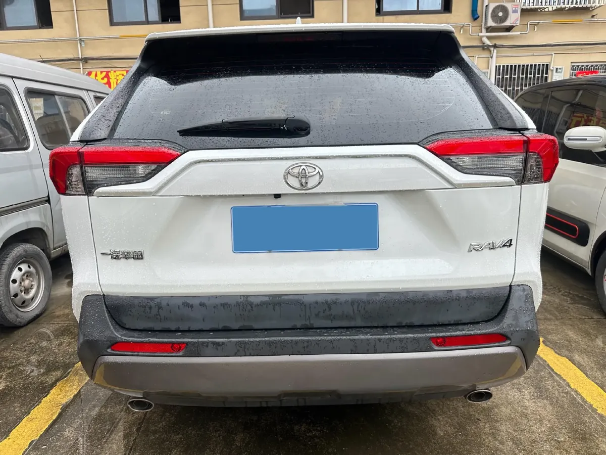 2021 Toyota RAV4 2.0L 171HP L4 CVT,autocango,china used car exporter,china ev exporter,chinese used car exporter,chinese used ev exporter