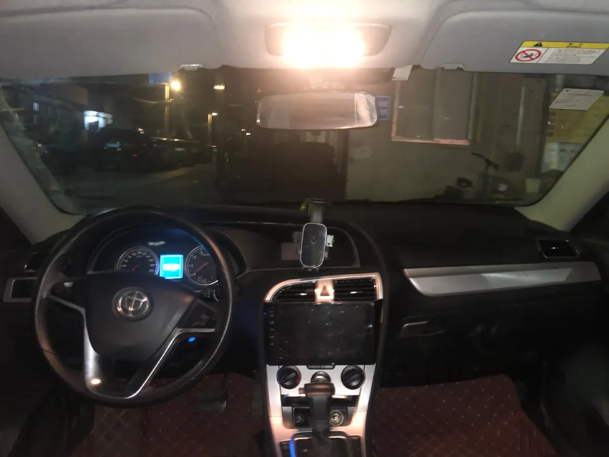 2017 Brilliance Auto H530 1.6L 118HP L4 5AT,autocango,china used car exporter,china ev exporter,chinese used car exporter,chinese used ev exporter