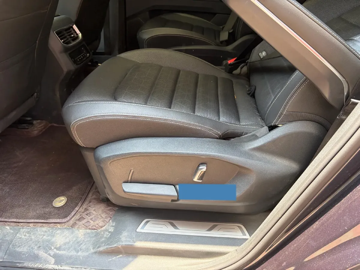 2021 Volkswagen Talagon 2.0T 220HP L4 7DCT,autocango,china used car exporter,china ev exporter,chinese used car exporter,chinese used ev exporter